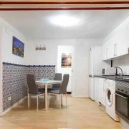 Apartamento Sotano En Gran Via Madrid Exterior foto