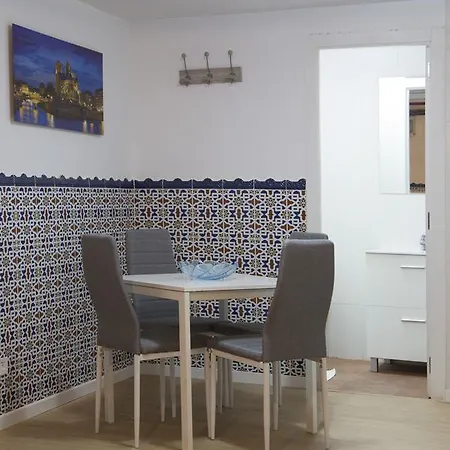 Apartamento Sotano En Gran Via Madrid Exterior foto